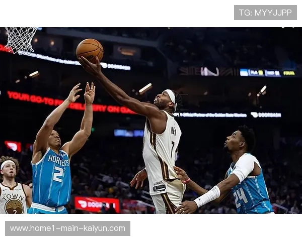 理查德防守端3次抢断贡献 勇士外线防守轮转速度提升